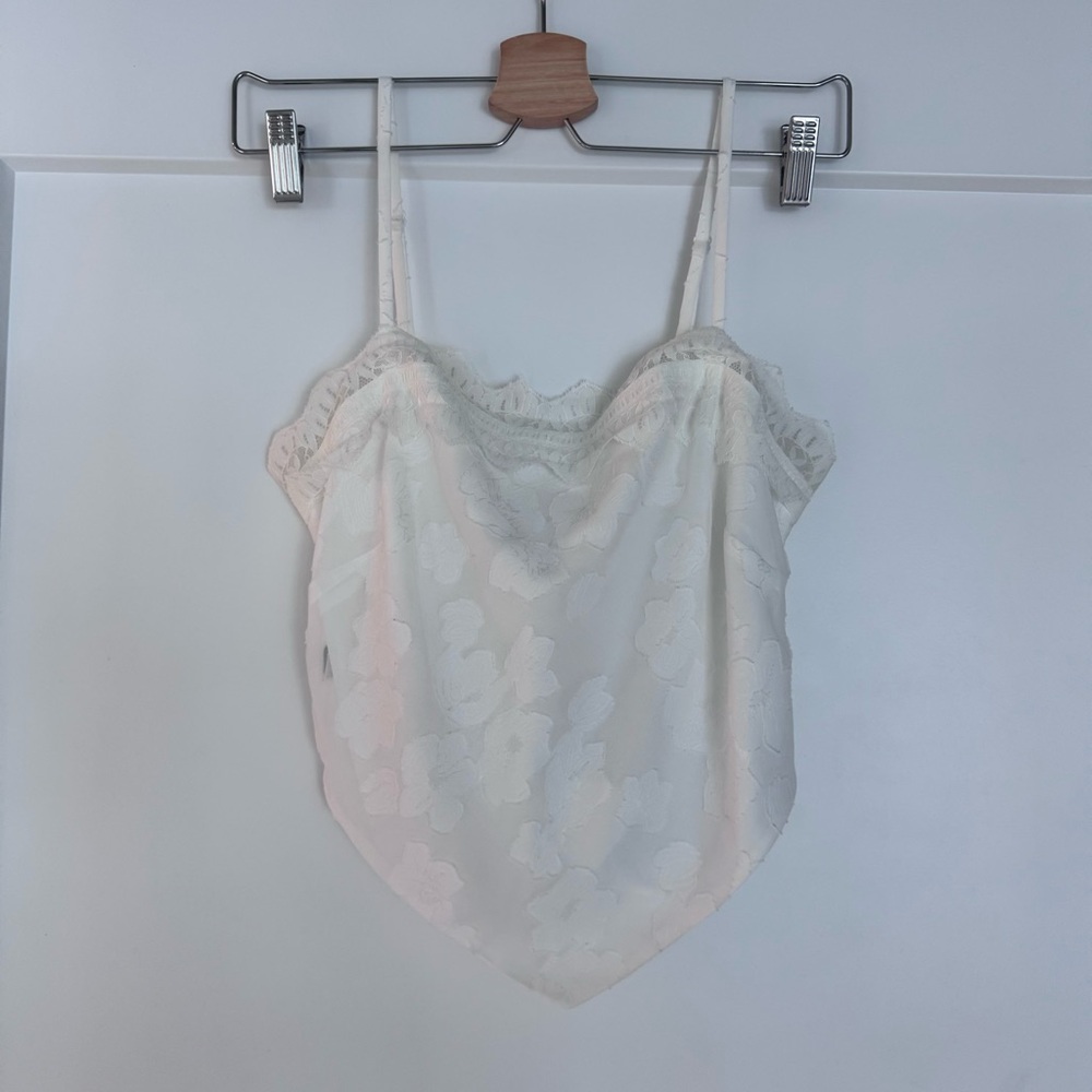 INTERMIX White Lace Top